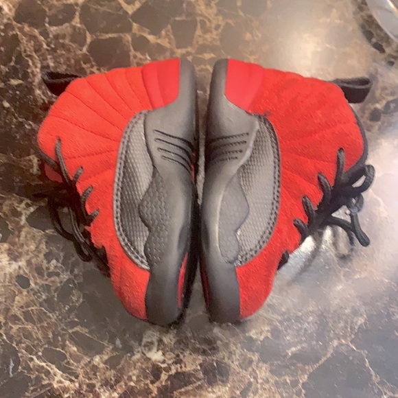 ❤️‍🔥 REVERSE FLU GAME JORDAN XII ❤️‍🔥 - Picture 2 of 5